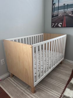 Delta Children baby crib