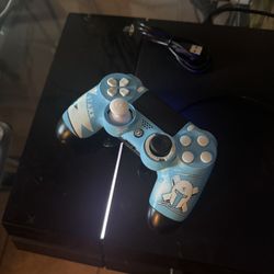 PS4.  1TB.   SCUF CONTROLLER 