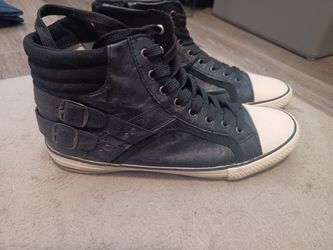 Helix Shoes