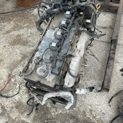 2001 - 2009 GMC Envoy 4x4 Engine Parts