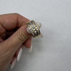14K YELLOW GOLD RING WITH DIAMONDS , SIZE  11
