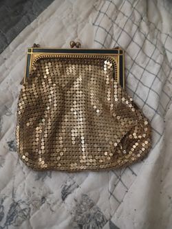 Vintage Whiting And Davis Coin Purse