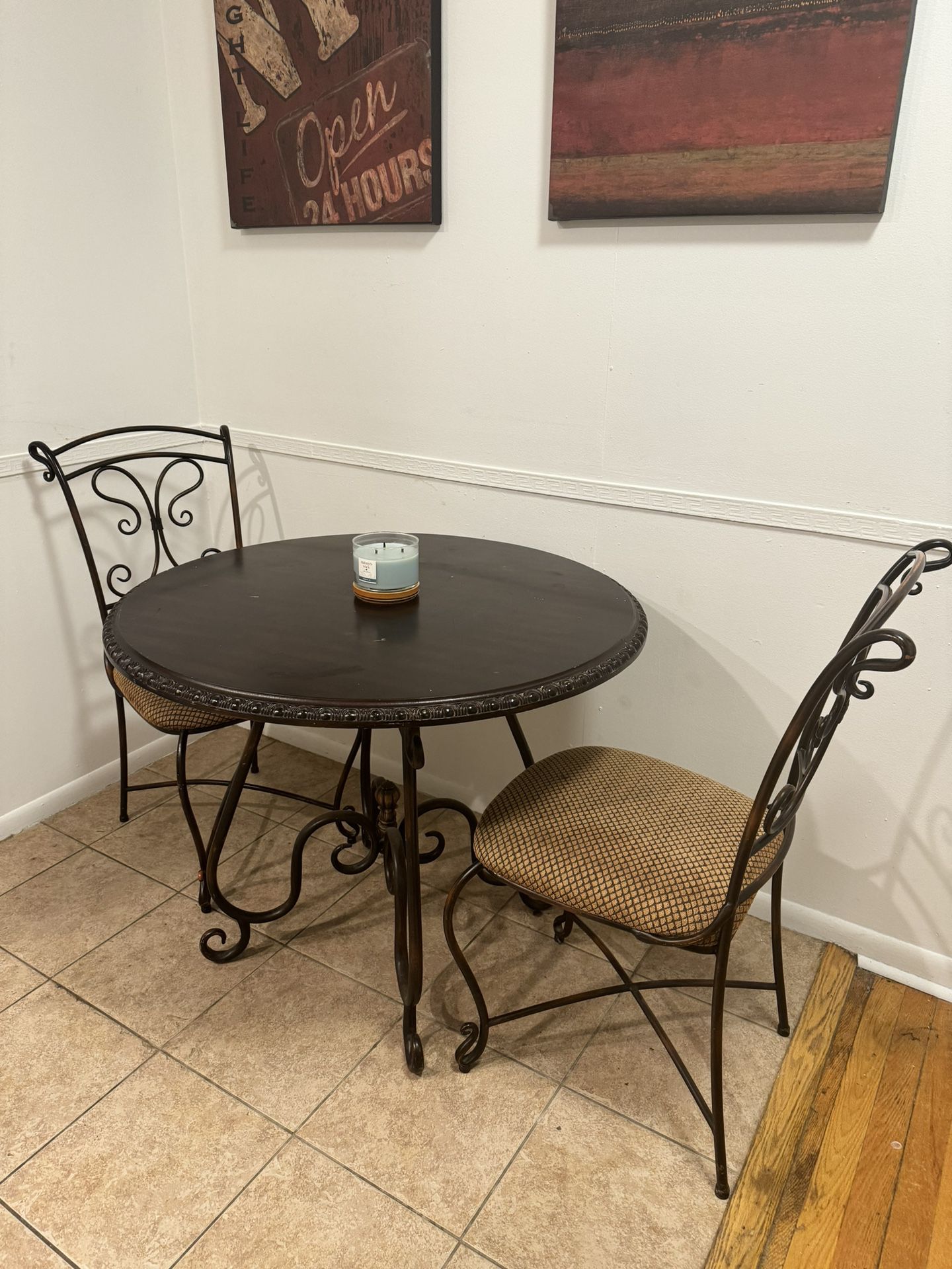 Kitchen Table & 2 Chairs 
