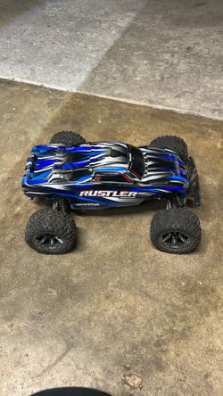Traxxas rustler