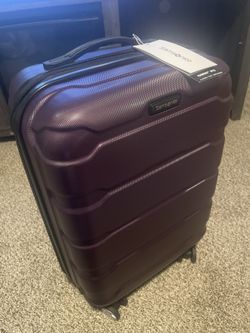 Samsonite Expandable 21” Spinner
