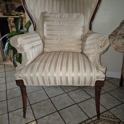 ANTIQUE CHAIRS 