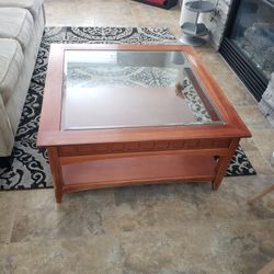 Matching Xlarge Coffee Table And Side Table