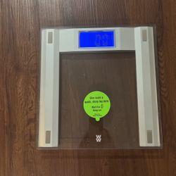 Weight Watchers Glass Scale 