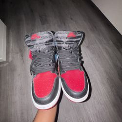 Jordan Retro 1 High Size 11 (NoBox)
