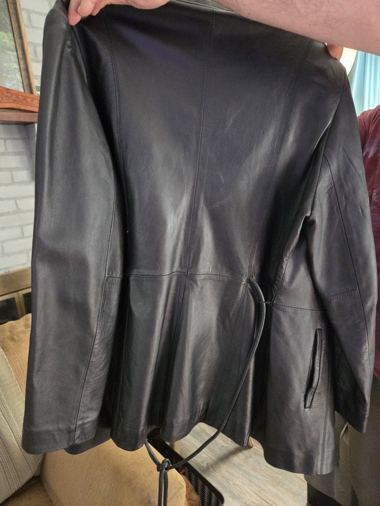 Womans Leather Coat - Large