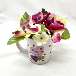 Flower Valentines Be Mine  Flower Arrangement