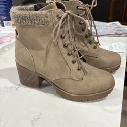 Women’s Boots