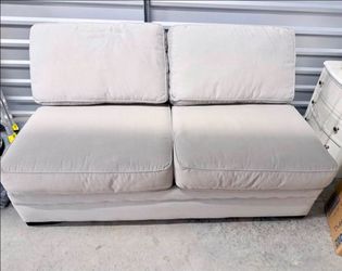 Love seat