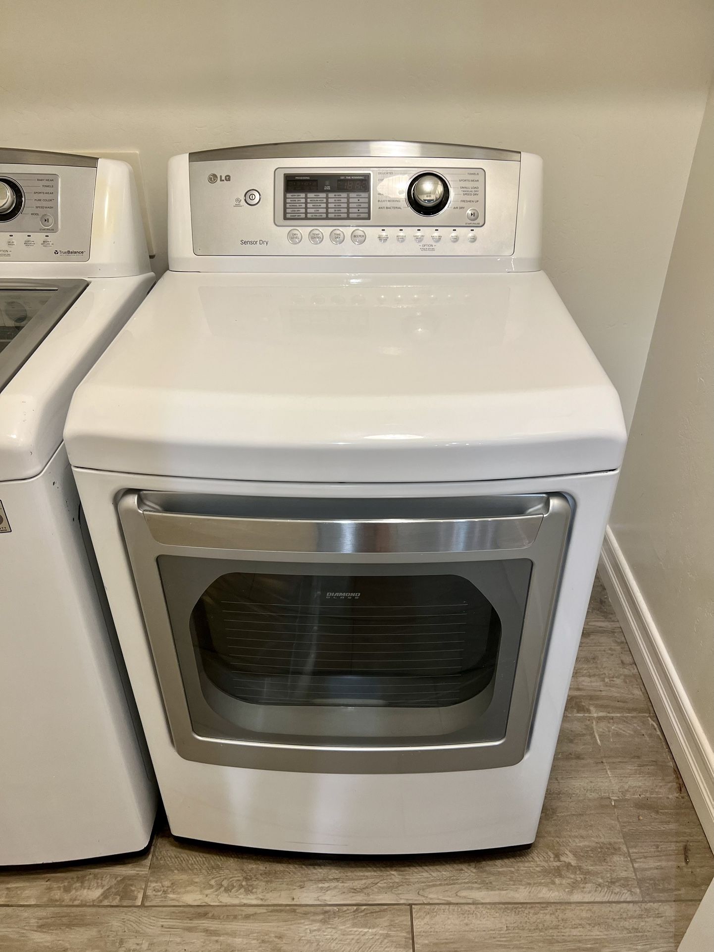 LG Washer and Dryer (gas) for Sale in Bakersfield, CA OfferUp