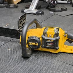 Dewalt Chaimsaw  Flexvolt