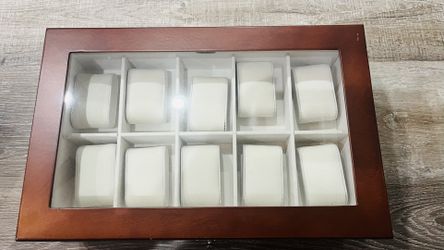 Mele & Co Watch Case