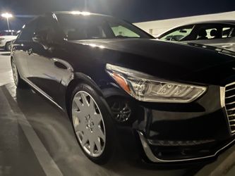 2017 Genesis G90
