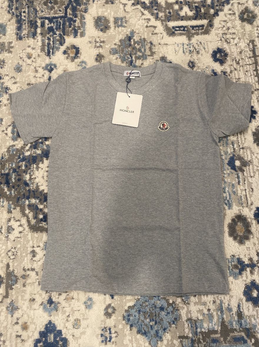 Moncler T Shirt