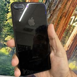 iPhone 7 Plus Jet Black 128Gb Storage 