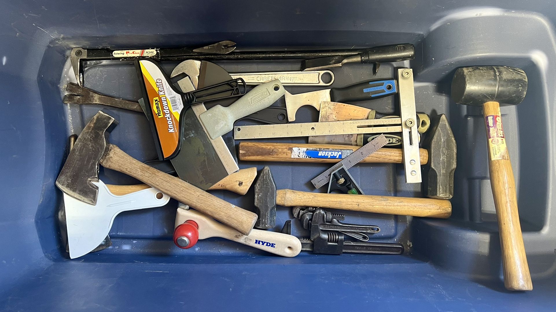 Box’s of Misc Tools (3 Pictures)