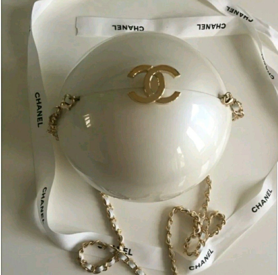 Chanel VIP Exclusive Pearl Handbag Purse ♡ Rare