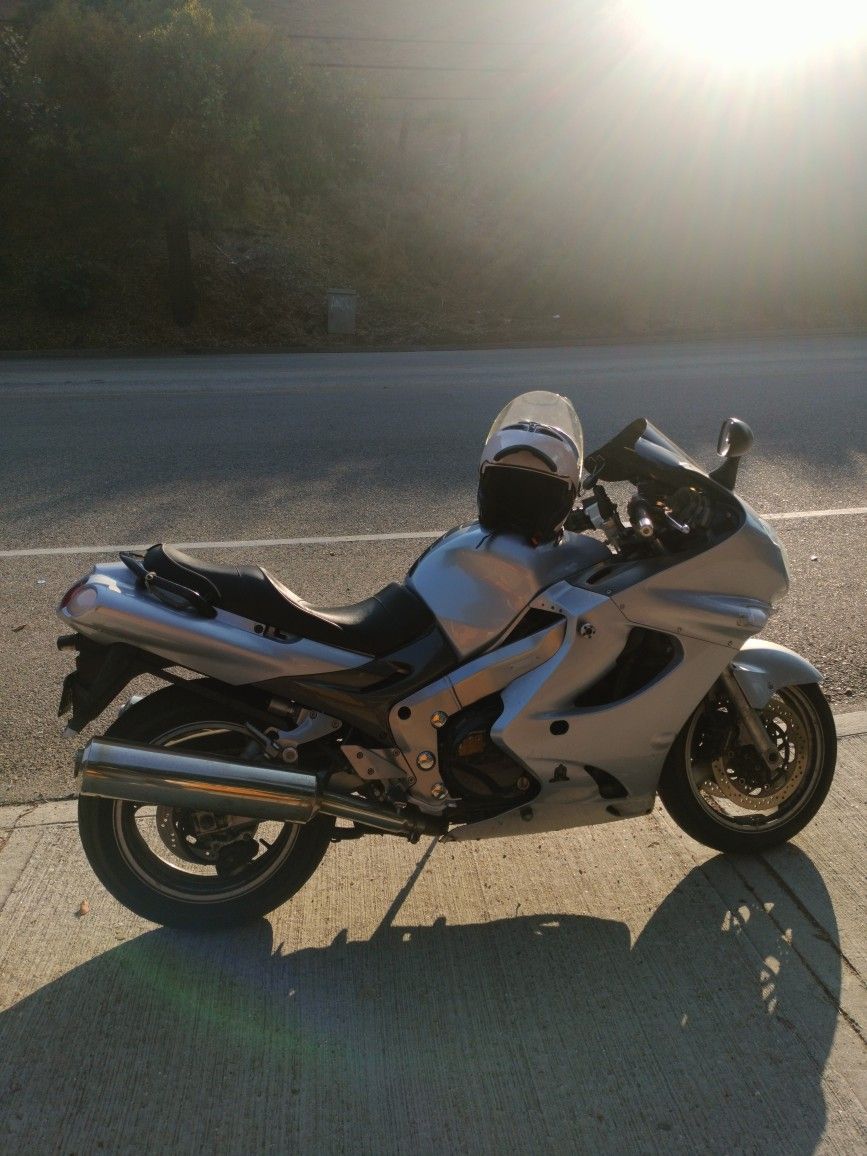 2004 Kawasaki Zzr-1200