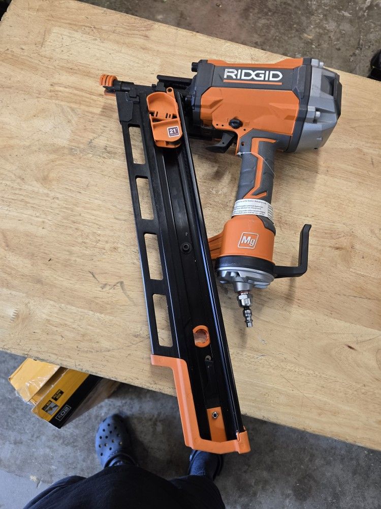 21° Framing Nailer Ridgid