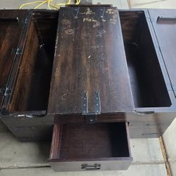 ~ Vintage storage coffee table