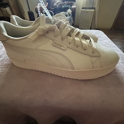 New Women Puma Shoes 