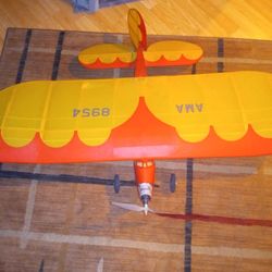 Model Flying Airplane 