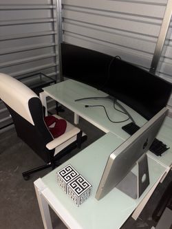 Curve Computer Gaming Monitor Office set up !!! Make an Offer