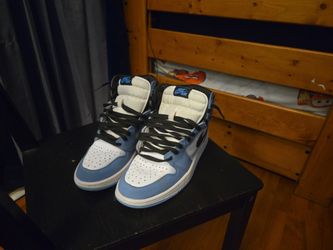 Jordan 1 University Blues