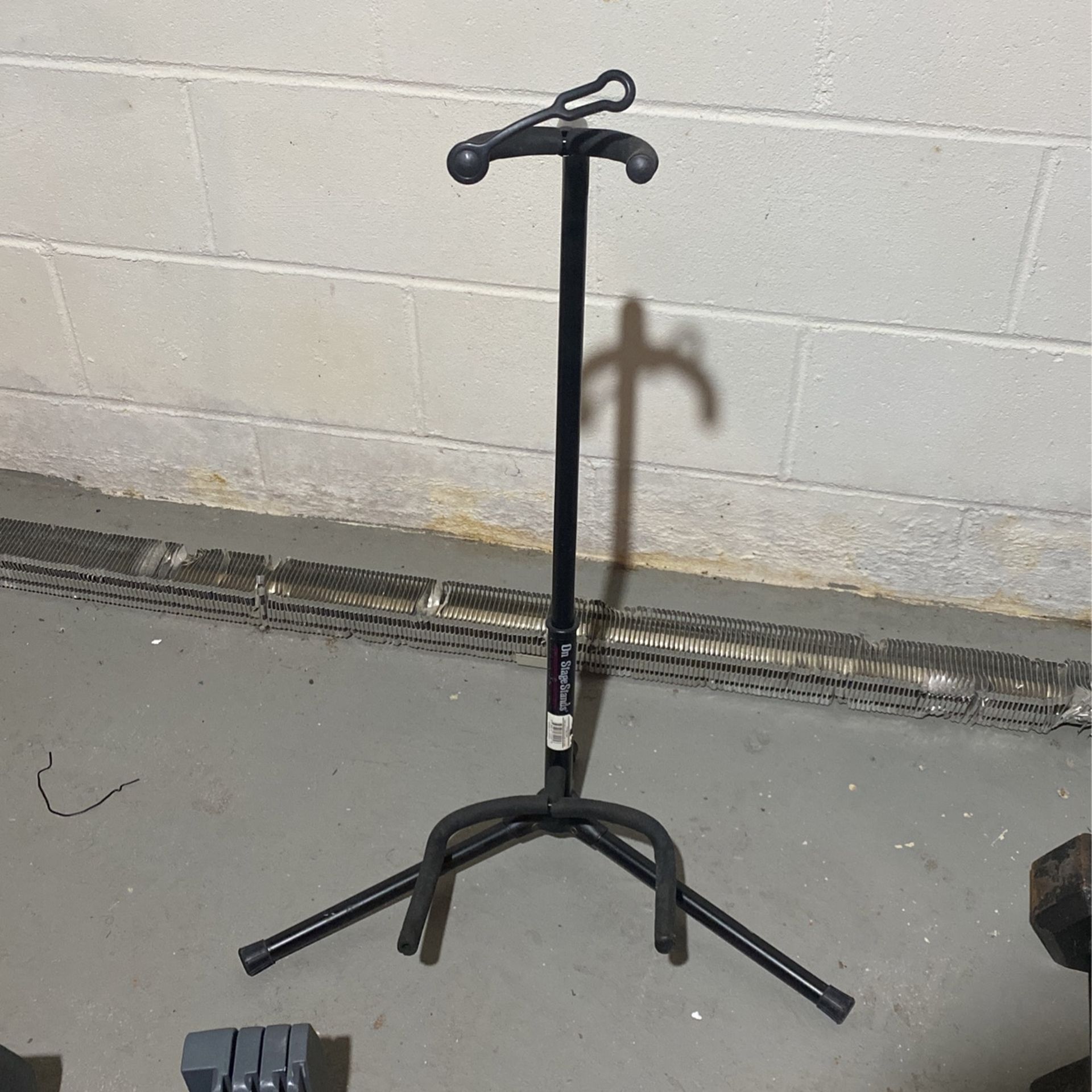 Guitar / Bass Stand