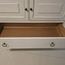 Dresser With 7 Drawers, White