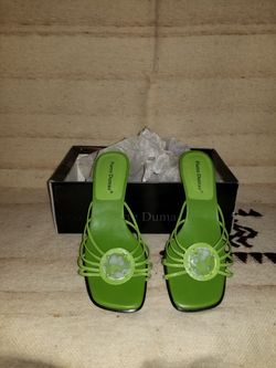 Ladies shoes