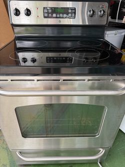 GE kitchen appliance set