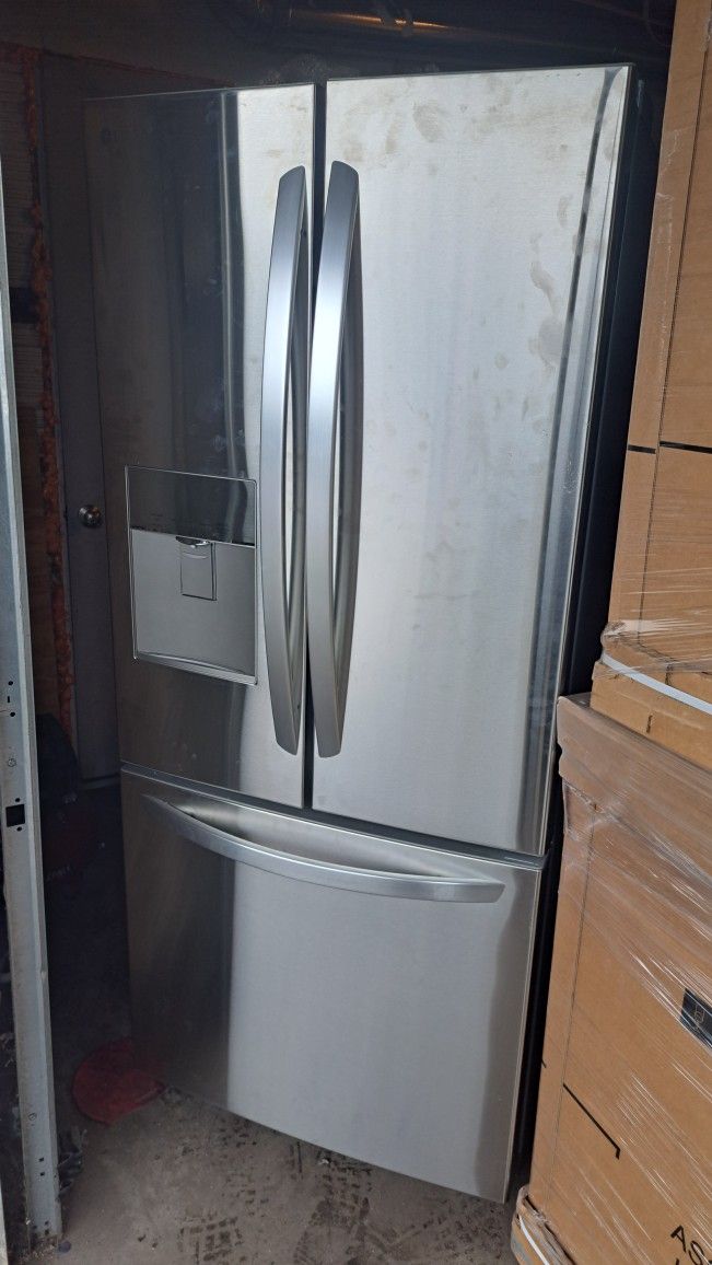 Lg Refrigerator Stainless Steel (New)