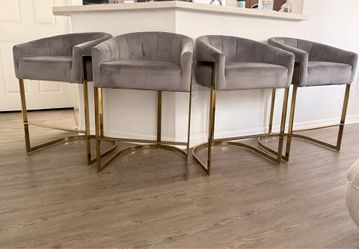 27” Gray Bar Stool/Chairs Set (4 Stools/Chairs)