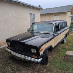 1984 Jeep Grand Wagoneer 
