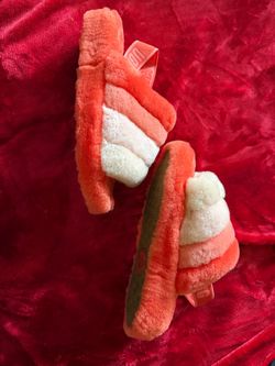 UGG Fluff Yeah Slide slippers in orange and white