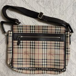 Burberry messenger cheap bag sale
