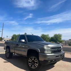 Toy Chinita Silverado Chevrolet Cheyenne GMC 