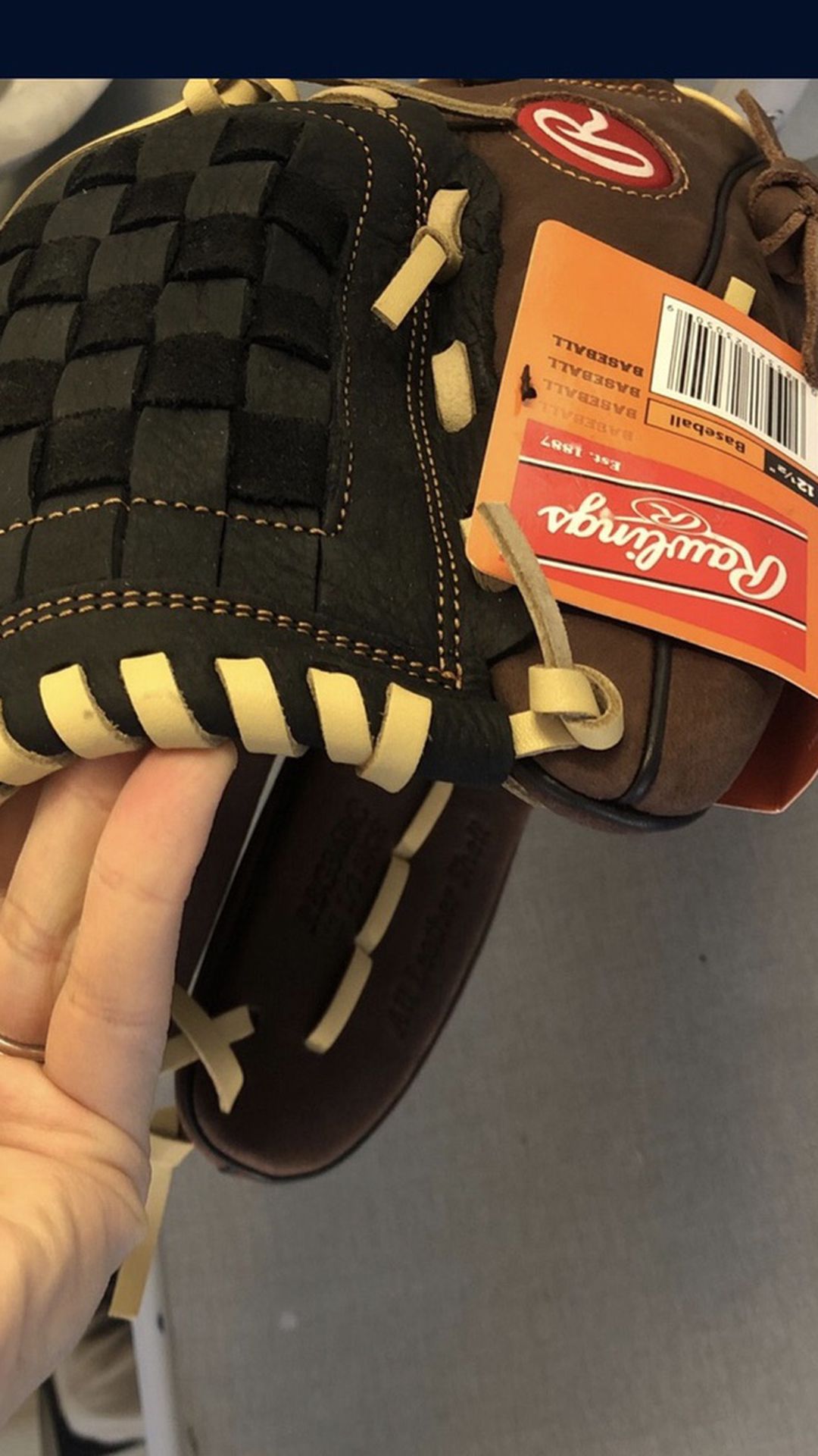 Rawlings Baseball Glove (leather)