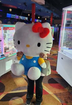 JUMBO Hello Kitty Plush 27.5 inches