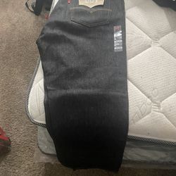 Levis  501 Jean Brand New Never Worn Size 40/32