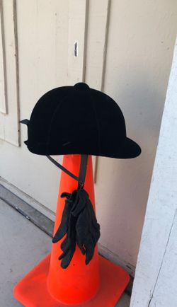 Equestrian / Polo Helmet • S/M