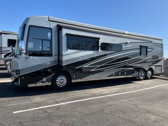 Newmar Dutch Star