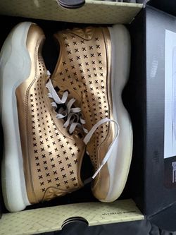 Kobe shoes size 12 men’s