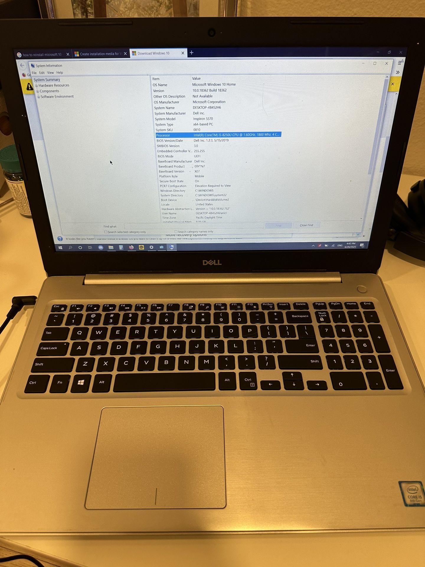 Dell Inspiron 15 5570 i5-8250 SSD installed Touch Screen