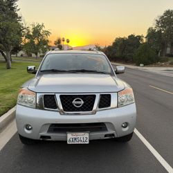 2012 Nissan Armada
